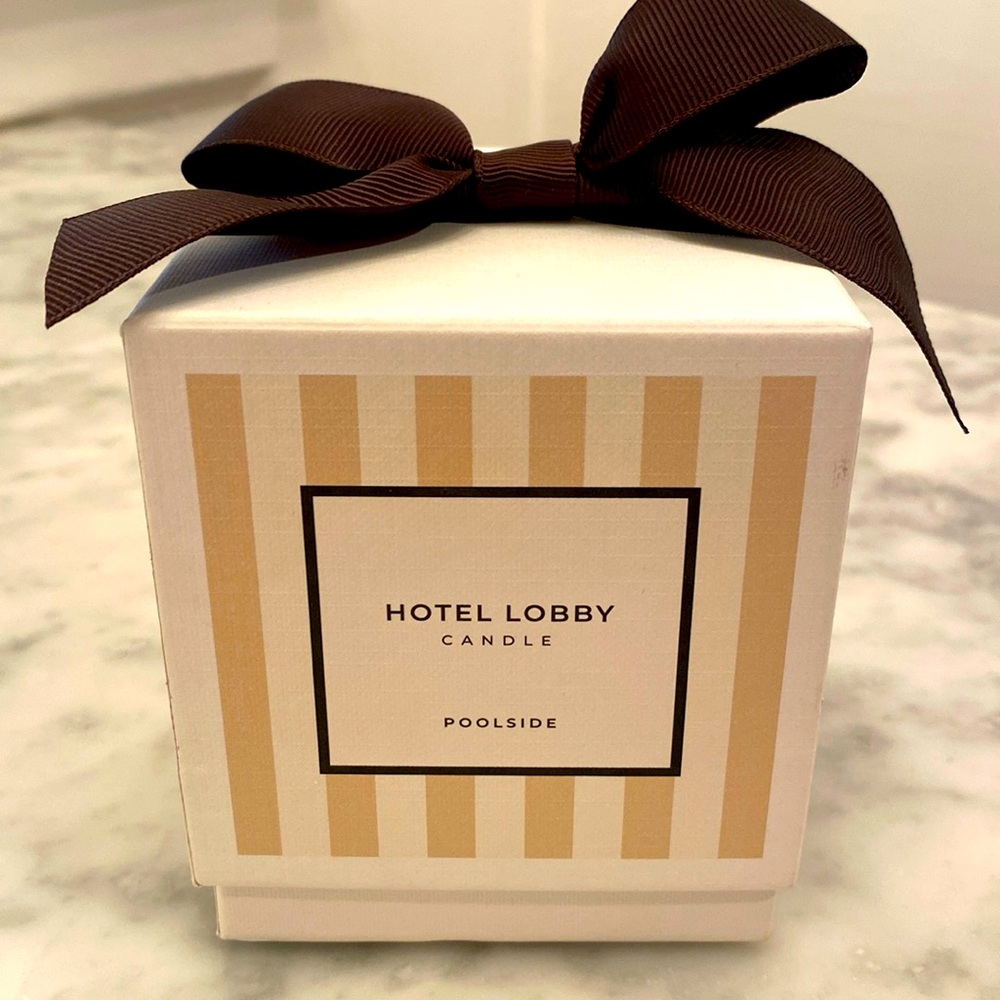 Hotel Lobby Poolside Scent Brand New